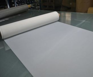 Cina 100 Micron Silk Screen Printing Mesh Untuk Kaca / Tanda Presisi Tinggi pemasok
